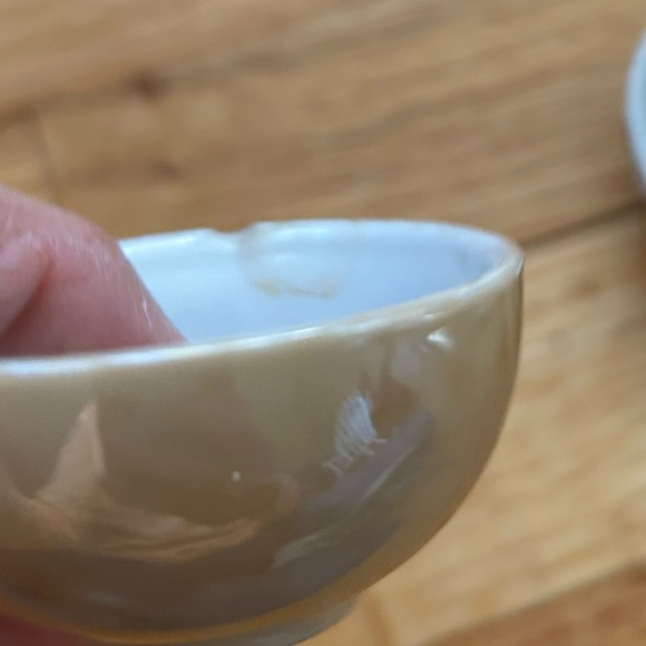 Vintage Micky Mouse Child’s Tea Cups in Lusterware (Early Mickey Image ~1930’s) - Picture 7 of 11